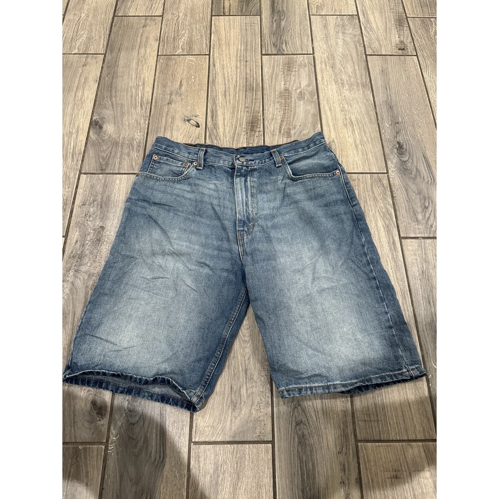 Levi's 569 Men's Loose Straight Denim Shorts Light Wash Blue W36